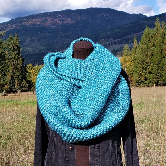 Mermaid Scale, Handmade Knit Infinity Scarf - Picture 1 of 2